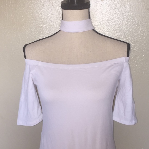 🎉HP🎉Off Shoulder 3/4 Sleeves Choker Bodysuit Top - Picture 6 of 8